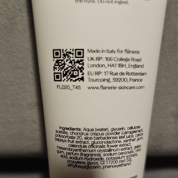 Water Lily PHA Exfoliator - White - Picture 2 of 2